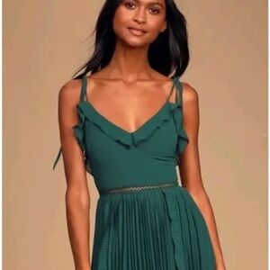 Lulus Never A Dull Moment Tie-Strap Pleated Midi Dress